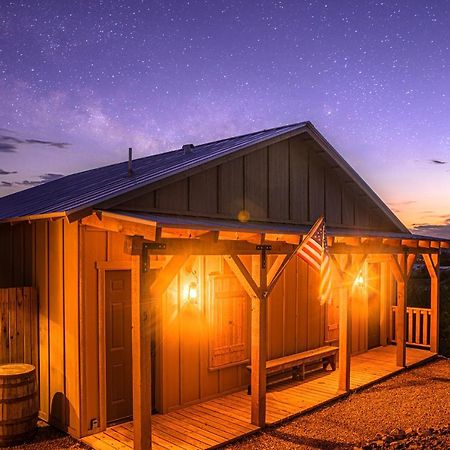 -Pet Friendly- Miners Cabin #6 - King Bed With Private Balcony Tombstone Εξωτερικό φωτογραφία