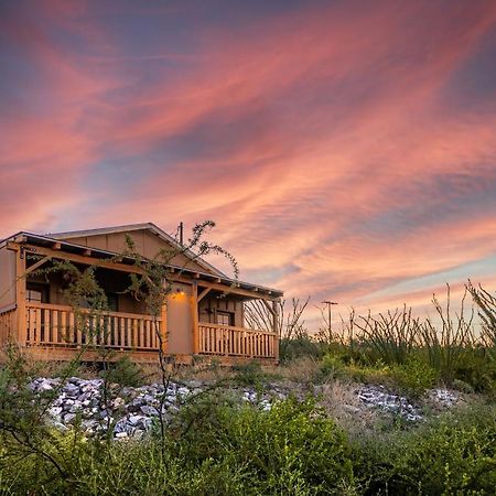 -Pet Friendly- Miners Cabin #6 - King Bed With Private Balcony Tombstone Εξωτερικό φωτογραφία