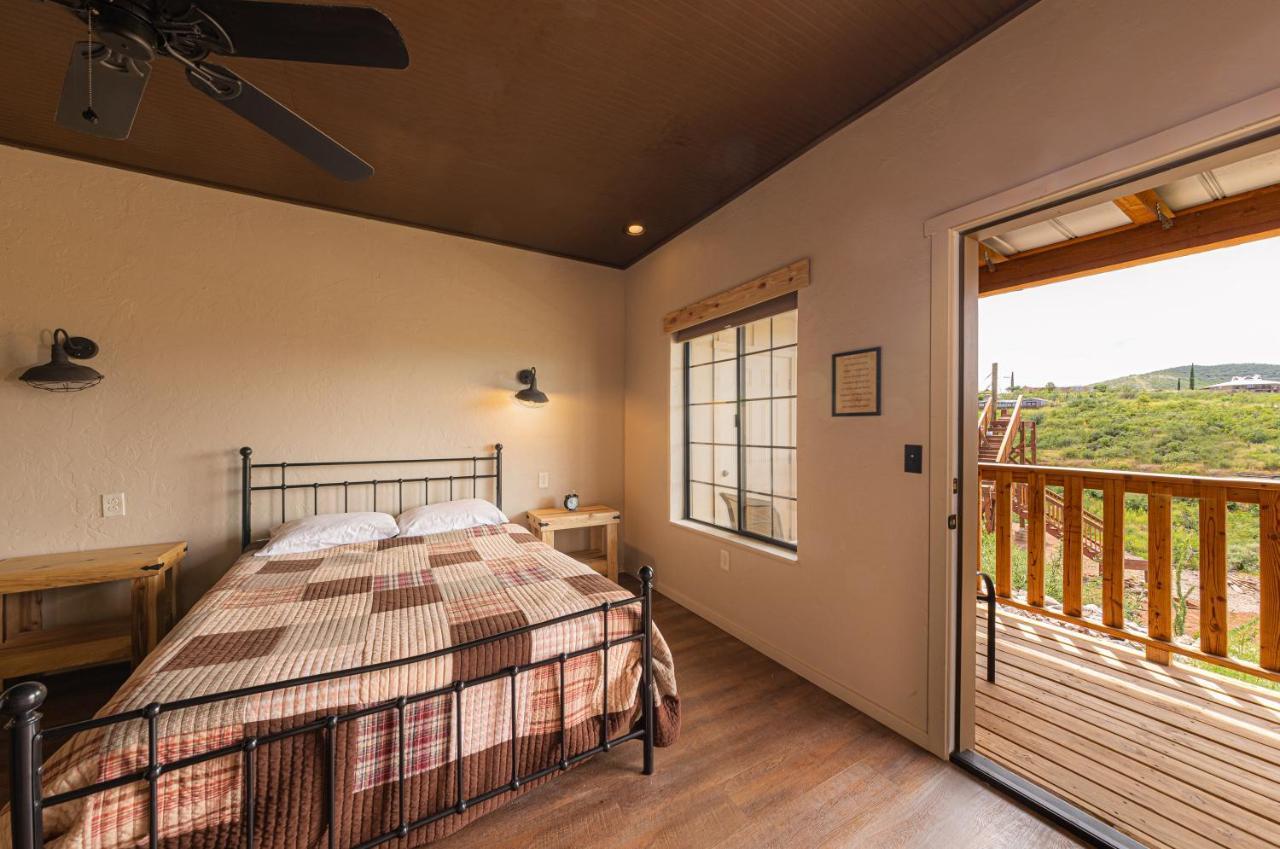 -Pet Friendly- Miners Cabin #6 - King Bed With Private Balcony Tombstone Εξωτερικό φωτογραφία