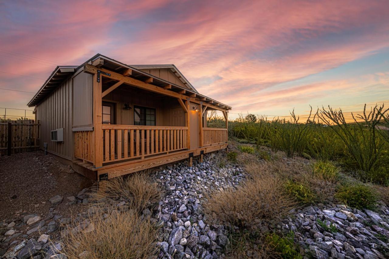 -Pet Friendly- Miners Cabin #6 - King Bed With Private Balcony Tombstone Εξωτερικό φωτογραφία